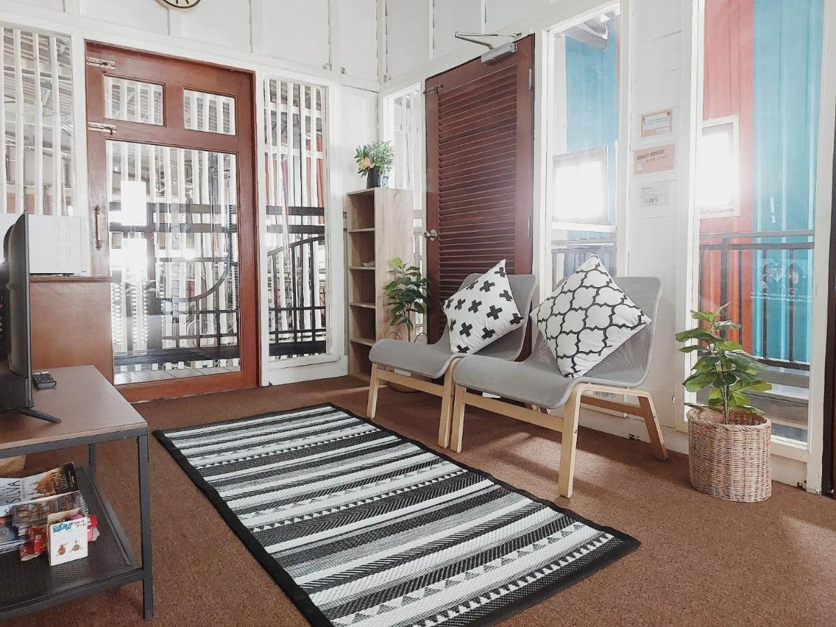 The Warehouse - Ayutthaya Apartment Exterior photo